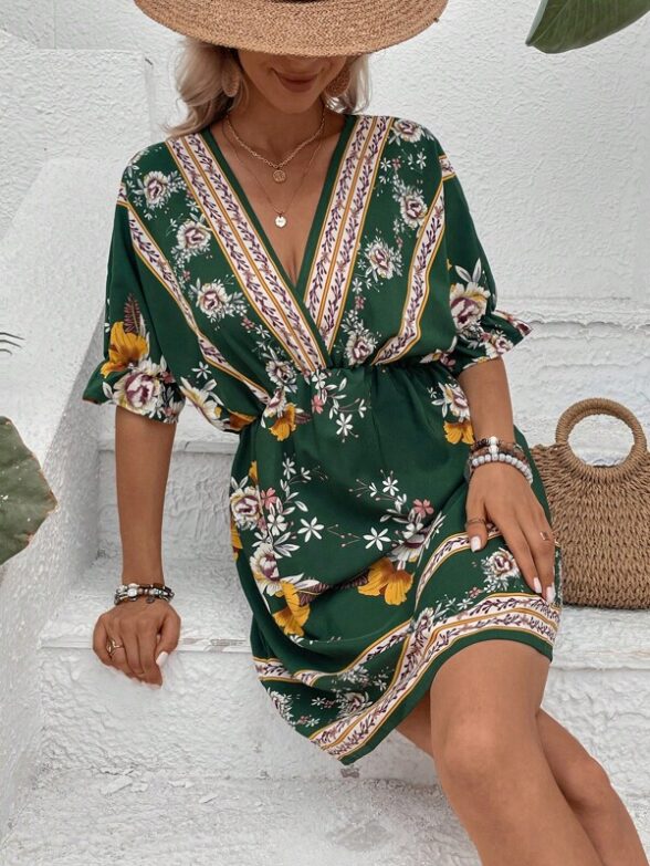 Rochie Scurta Anniki Verde Inflorata