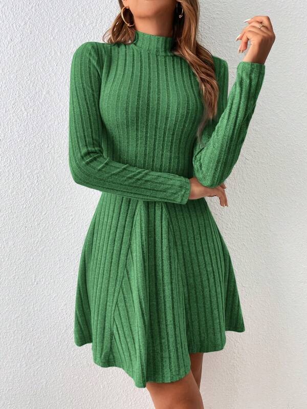 Rochie Scurta Mereike Verde - Iuliashop